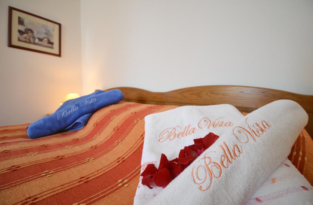 Bella Vista Apartments 모토분 객실 사진