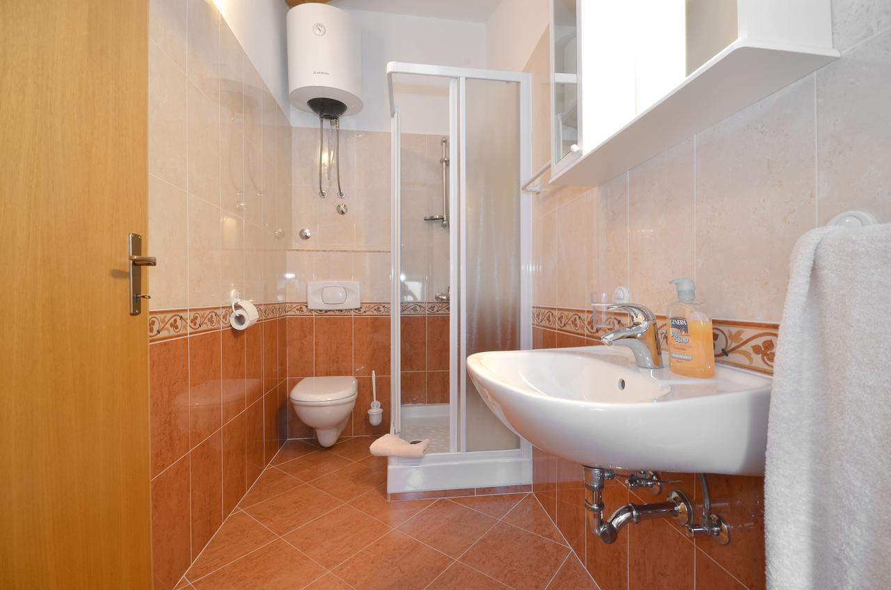 Bella Vista Apartments 모토분 외부 사진