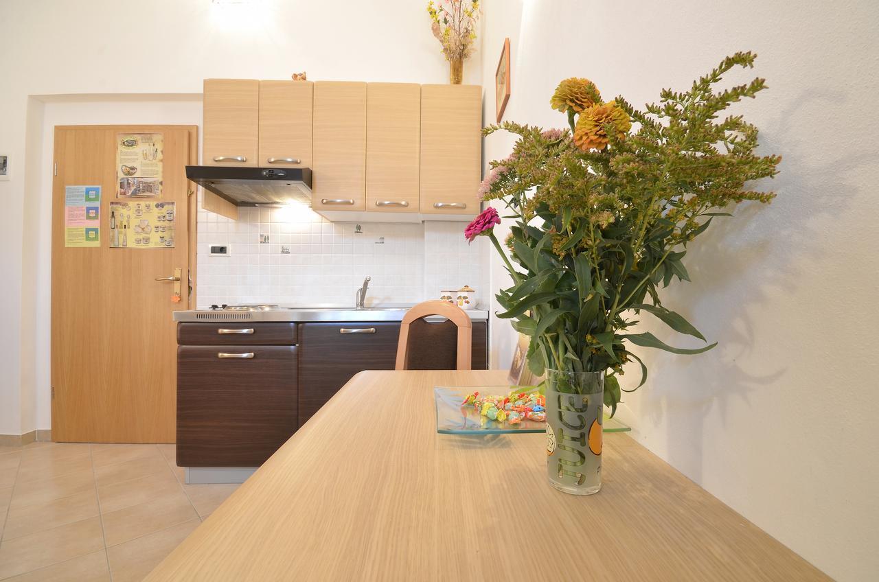 Bella Vista Apartments 모토분 외부 사진